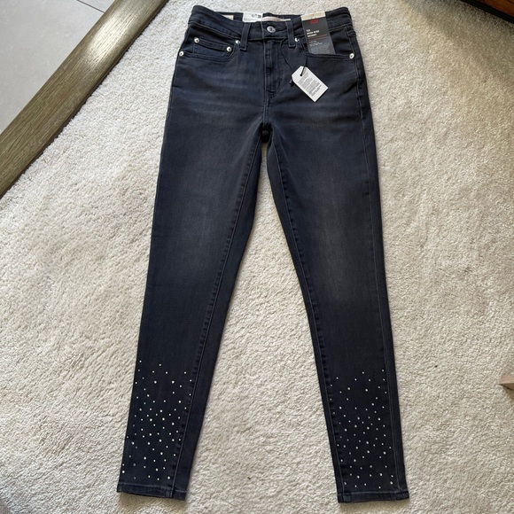 NWT Levi's Premium 721 High Rise Skinny Studded Embellished Jeans Size 26/28 - Picture 2 of 14